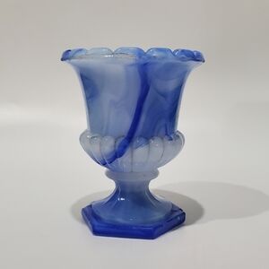 💙3 1/4" Akro Agate Blue💙 & White🤍 Marbled Slag Urn Vase🤍💙